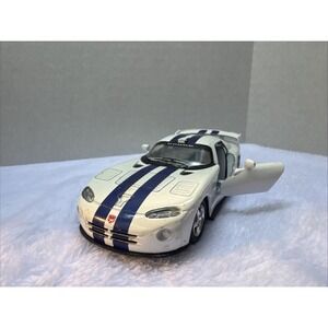 Kinsmart Dodge Viper 1/36‎ Scale Diecast 2012